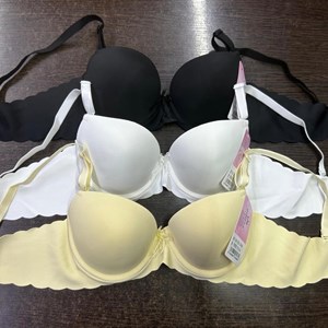 Безшовные бюстгальтеры оптом от Dandissi - Комфорт и Стиль