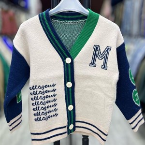 В наличии ОПТОВАЯ ЦЕНА 750сом  размеры 6 11лет  по