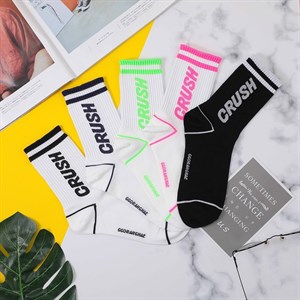   В молодежном сленге краш функционирует преимущественно