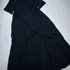 Новая коллекция платьев из Италии - Почувствуйте стиль!