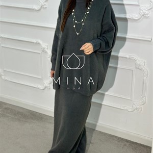 Трендовая двойка из альпаки расцветки в карусели  3700