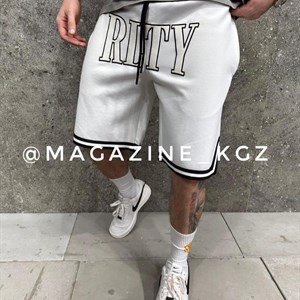 Здравствуйте Вы можете заказать у нас уличную одежду