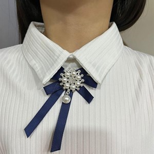 в наличии блузки  Размеры 32 34 36 38 40 Ткань лапша