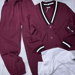 New collection Костюмчик   Цена 9900 сом Мы одеваем