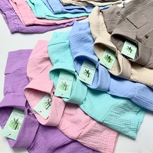 Комфортные летние комплекты для детей из муслина - идеальный выбор для жаркой погоды