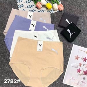 Кыргызстан Бишкек Рынок Кербен Дордой Нижнее белье