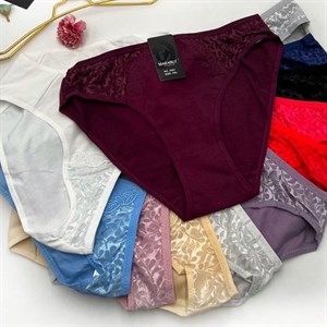 Кыргызстан Бишкек Рынок Кербен Дордой Нижнее белье