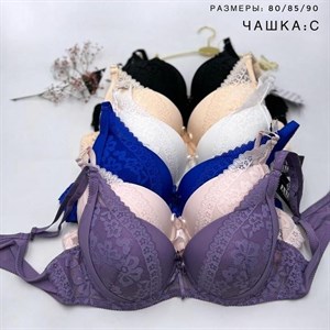 Кыргызстан Бишкек Рынок Кербен Дордой Нижнее белье