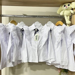 в наличии блузки  Размеры 32 34 36 38 40 Ткань бенгальский