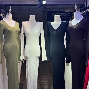 Расцветки женской одежды — Aika Collection