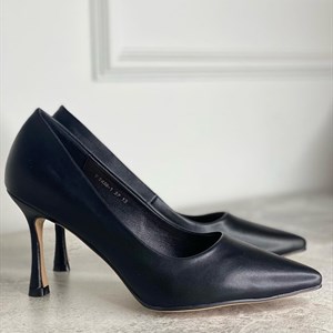 Модель лодочек которая обязательно должна быть в гардеробе