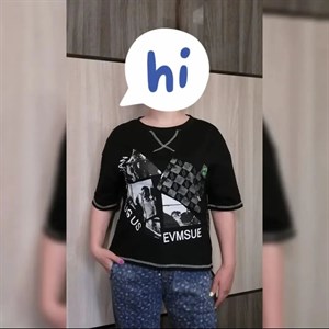 Модель SC6030 Комбинированная футболка Принт на полочке