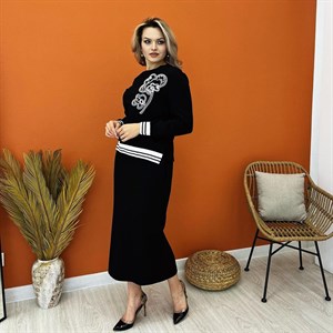 Трикотажные юбочные костюмы настоящий хит сезона осень