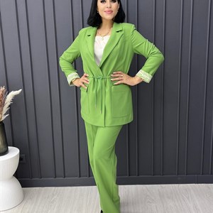 Наш самый продаваемый костюм теперь в наличии в красивом