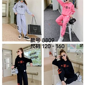 Одежда прямо из Гуанчжоу и Бишкека На рынке 14 лет