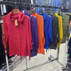 Женская одежда оптом от производителя в Бишкеке | ISKRA