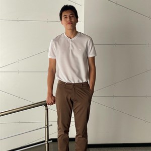 В Mafia Jeans широкий ассортимент полуклассических