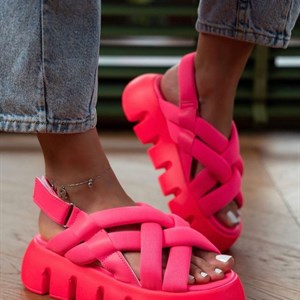 ЛИСТАЕМ ДЕВОЧКИ