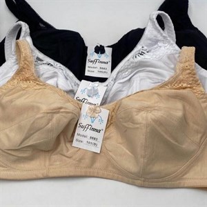 Кыргызстан Бишкек Рынок Кербен Дордой Нижнее белье