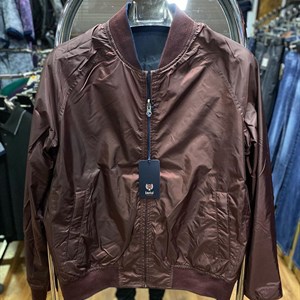 Двусторонняя ветровка Into Размеры 48 60  У нас имеется