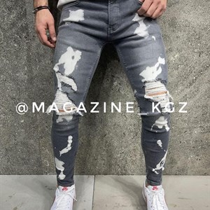 Здравствуйте Вы можете заказать у нас уличную одежду