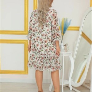 Лёгкое и нежное шифоновое платье Благодаря цветочному