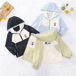 Новые детские ветровки оптом - идеально для весны