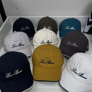 Шапки, кепки и панамы оптом - широкий выбор головных уборов от производителя