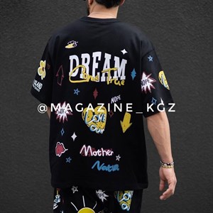 Здравствуйте Вы можете заказать у нас уличную одежду