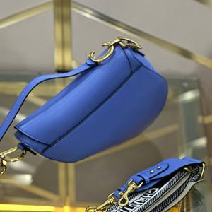 New сумка В наличии   Имеется длинный ремешок   Качество