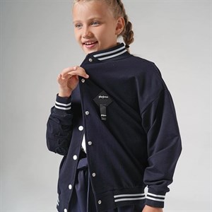 Уже не первый сезон сердца модниц и модников покоряет