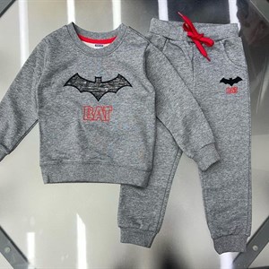 ОПТОВАЯ ЦЕНА 1000сомов размеры с 2 7лет в линейке