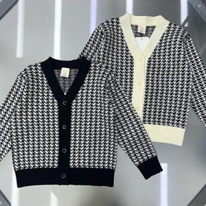 ОПТОВАЯ ЦЕНА 620сомов размеры с 2 7лет в линейке