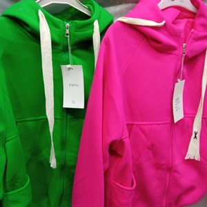 Турецкие В двух расцветках Размер стандарт Цена 1500с