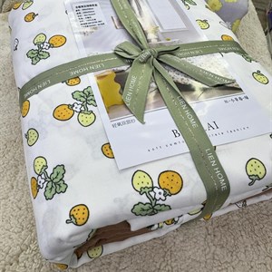 Муслиновое постельное белье двухспалка 3700 сом