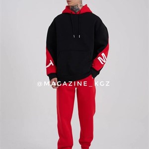 Здравствуйте Вы можете заказать у нас уличную одежду