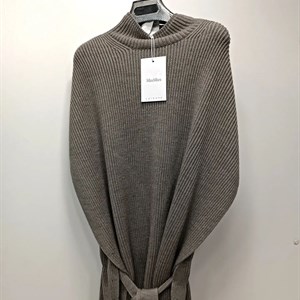 Страна производства ИТАЛИЯ Бренд Max Mara Цветовая