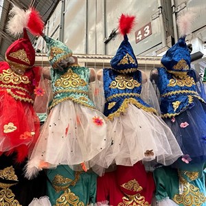 Национальные платья 3 7лет 4шт 750сом