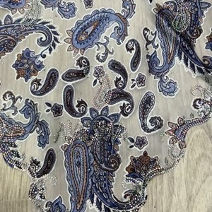 Новая коллекция шикарных платков и шарфов – Сделано в ОАЭ