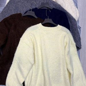 Женская одежда KAPSULA_BRAND — размеры M и L