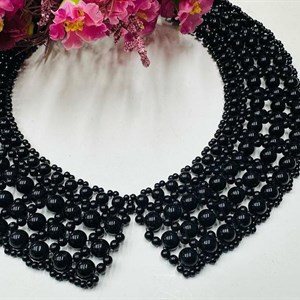 Еще наши бабушки носили чудесные кружевные воротнички