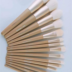 Натуральная косметика для сияющей кожи | Jane Iredale