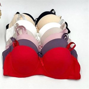 Кыргызстан Бишкек Рынок Кербен Дордой Нижнее белье