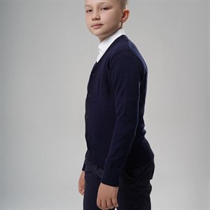 Школьные кофты для мальчиков 2022 года вы подберете