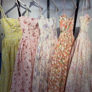 Люксовый сарафан с пышной юбкой — плотная ткань, яркие расцветки, подкладка