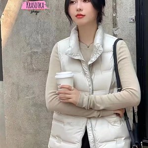 Дорогие девочки получили красивые стильные короткие