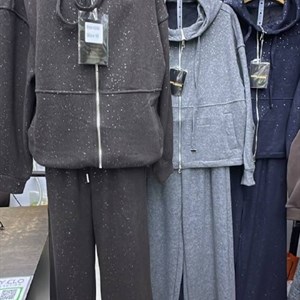 Женский костюм на флисе в итальянском стиле, размеры M и L