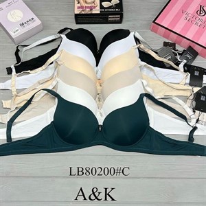 Кыргызстан Бишкек Рынок Кербен Дордой Нижнее белье