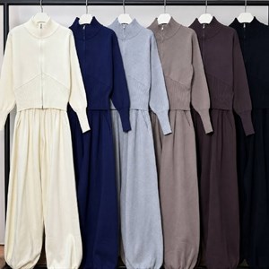 Женская одежда разных расцветок — стильные модели Aika Collection