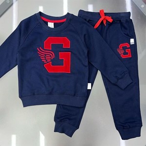 ОПТОВАЯ ЦЕНА 1000сомов размеры с 2 7лет в линейке